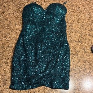 Elegant Strapless Sequin Dress in Teal